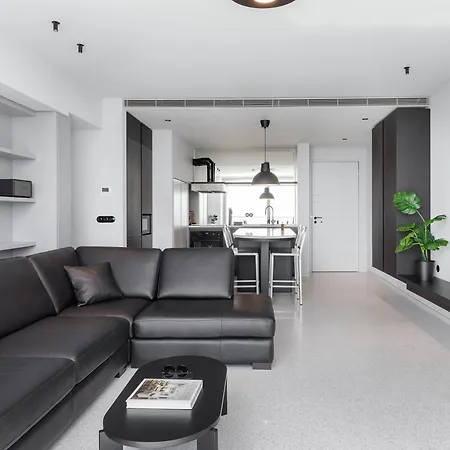 Apartment Nero Luxury By Zennova Thessaloniki