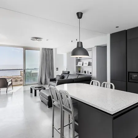 Appartamento Nero Luxury By Zennova *