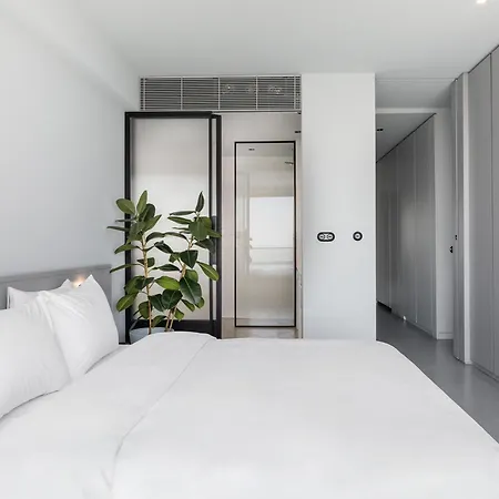 Nero Luxury By Zennova Appartamento