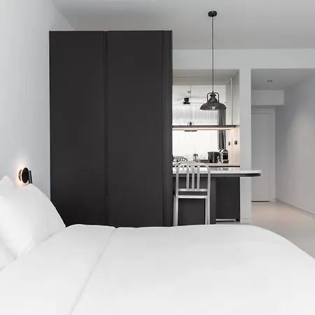 Nero Luxury By Zennova Appartamento